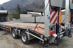 1-2019-neuer-3-Achs-Tieflader