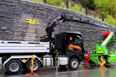 2019-neuer-Volvo-3-Achs-LKW-mit-Kipper-und-Kran_3